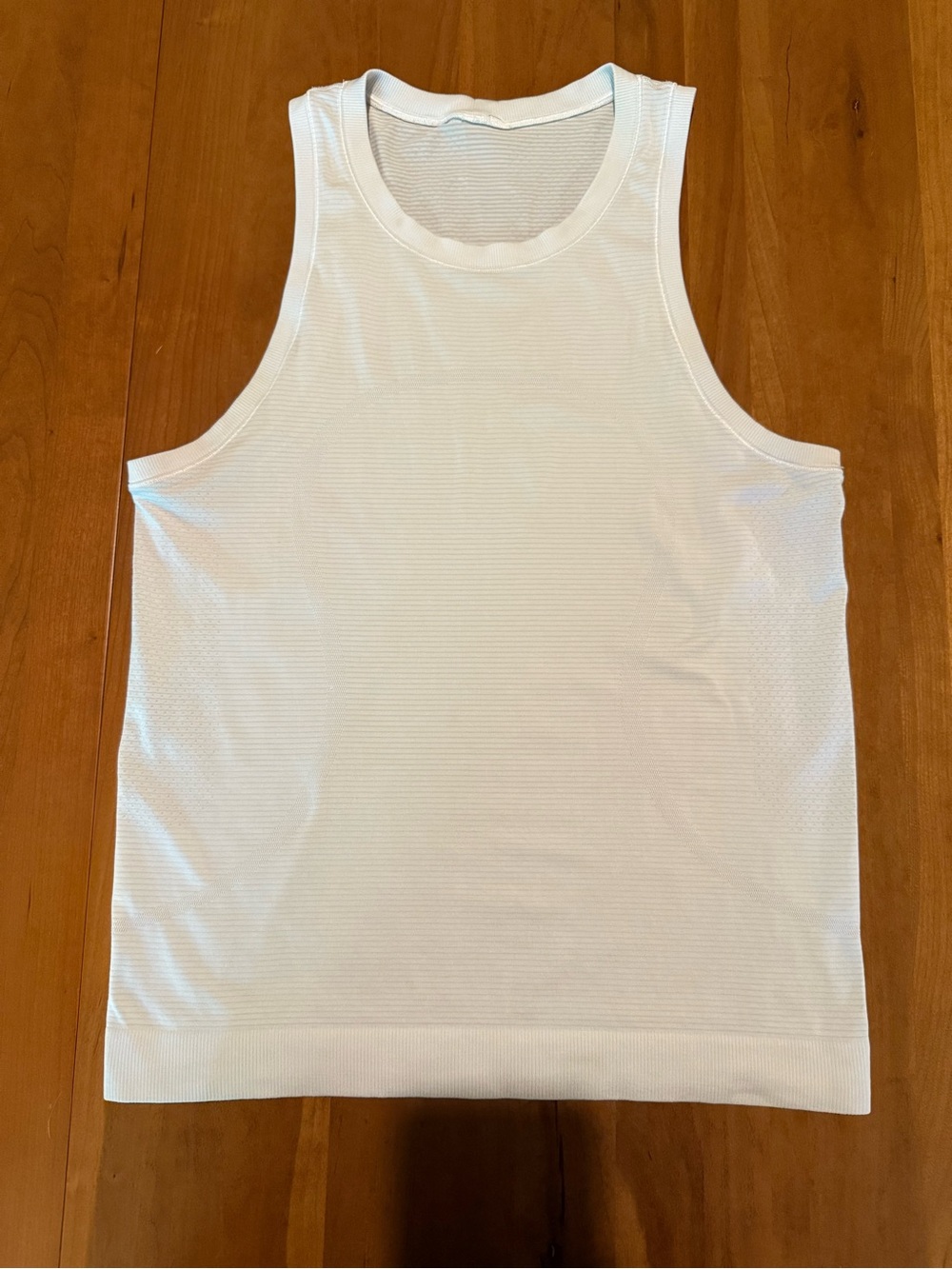 Lululemon relaxed fit tank top